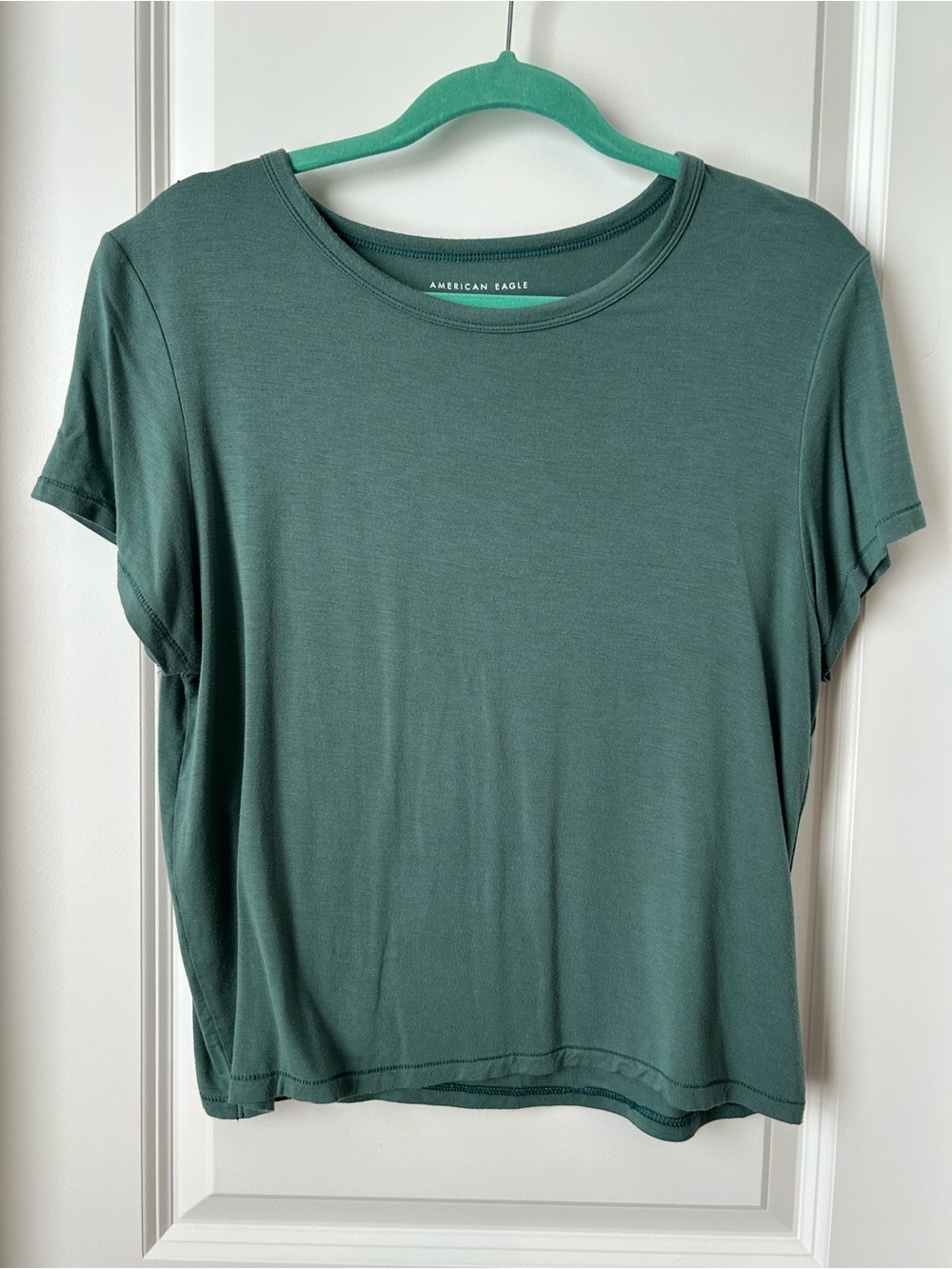 American Eagle Outfitters Short Sleeve Cropped Tee in Teal Green